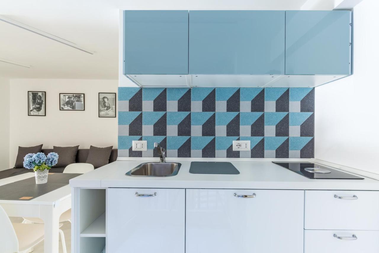 Umberto'S Nest At Toledo Apartment Наполи Екстериор снимка