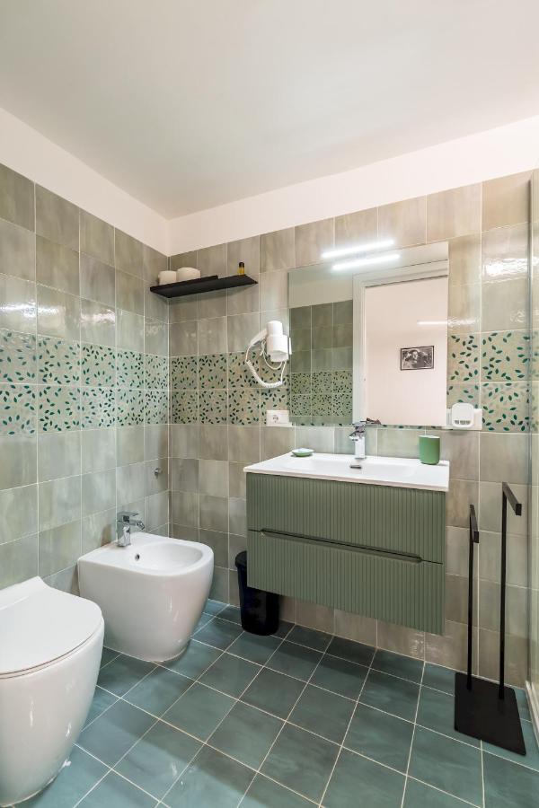 Umberto'S Nest At Toledo Apartment Наполи Екстериор снимка